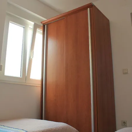 Ruzica * Lukoran