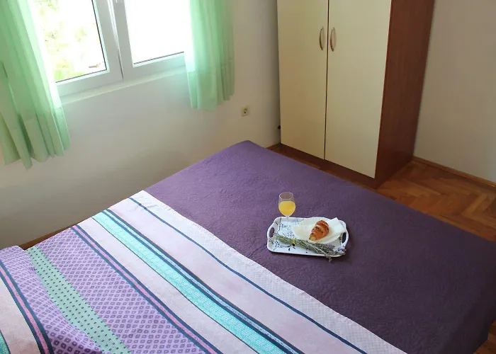 شقة Ruzica Lukoran